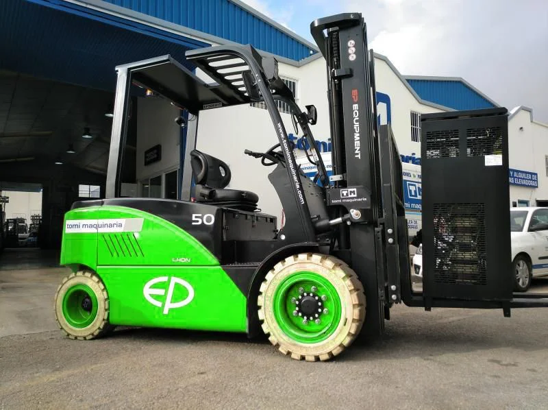 Akülü Forkliftler: Güç, Verimli ve Çevre Dostu